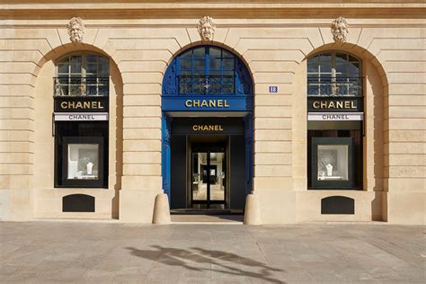 Here’s Why Chanel is Going to Open Private Boutiques